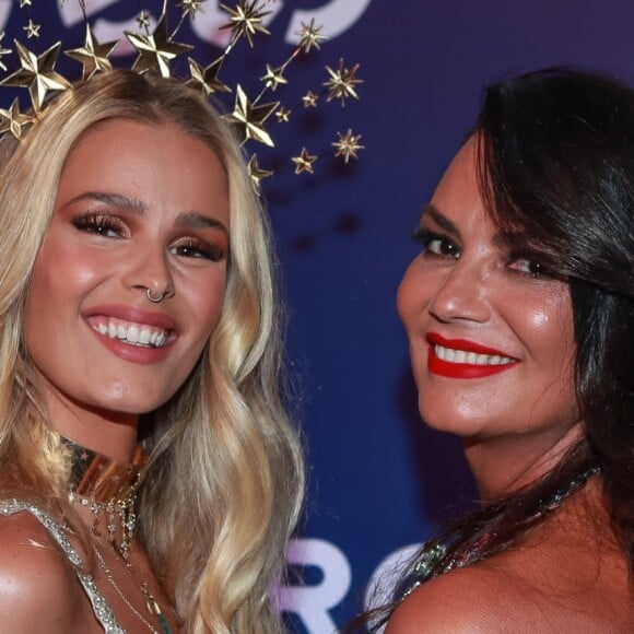 Yasmin Brunet ainda não apresentou o suposto affair, Gabriel Medina, à mãe, Luiza Brunet