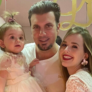 Thaeme Mariôto comemorou aniversário de 1 ano da filha, Liz, nesta segunda-feira, 20 de abril de 2020