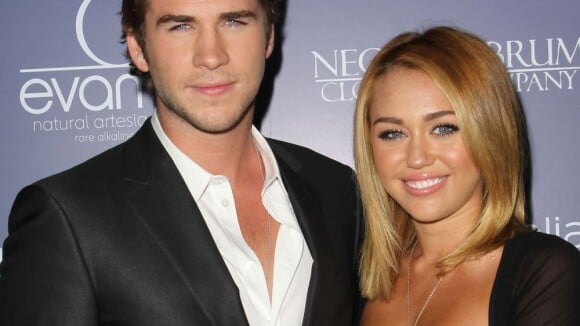 Miley Cyrus teria sido traída pelo noivo, Liam Hemsworth, com January Jones