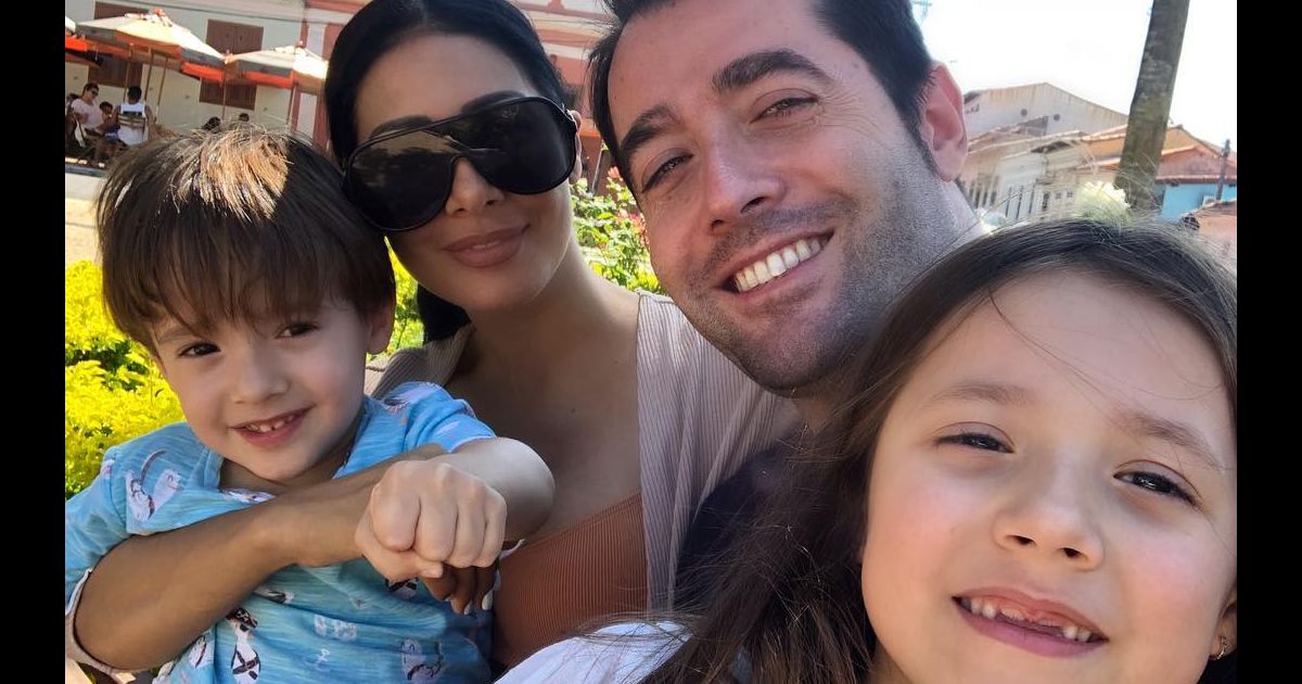 Simaria tem se permitido mostrar mais sua família durante ...