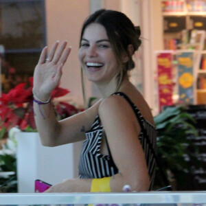 Sthefany Brito anunciou gravidez do primeiro filho no Dia das Mães