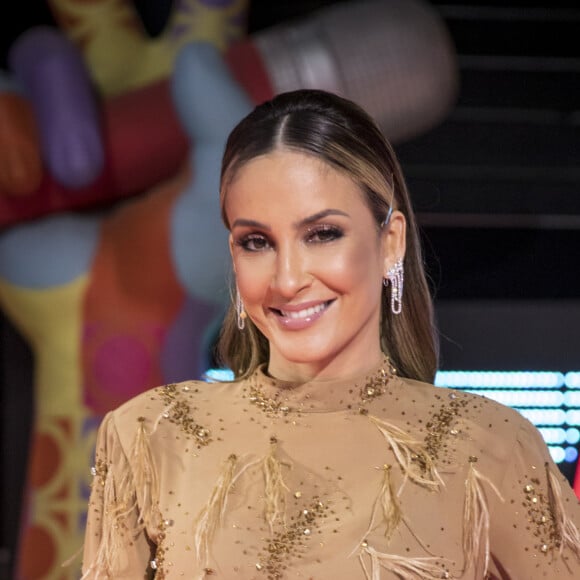 Web notou semelhança entre Claudia Leitte e ex-BBB Gabi Martins