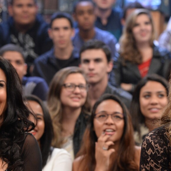 Sheila Mello e Scheila Carvalho dançaram juntas no É o Tchan