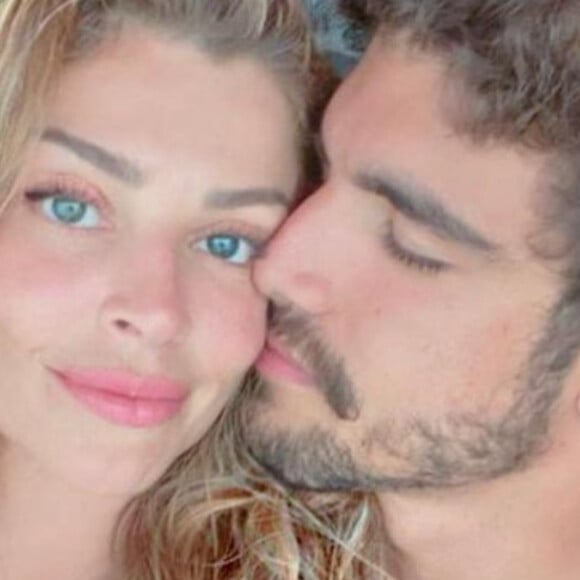 Grazi Massafera e Caio Castro estão passando o primeiro 12 de Junho como damorados: 'Feliz dia'