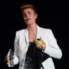 Justin Bieber completa 19 anos nesta sexta-feira, 1º de março de 2013. Desde que começou a fazer sucesso em 2009, a vida do canadense reuniu sucesso e polêmicas