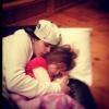 Em dezembro de 2012, ele compartilhou uma foto onde aparece dormindo abraçado com a irmã Jazmin. Na legenda: 'My Love'