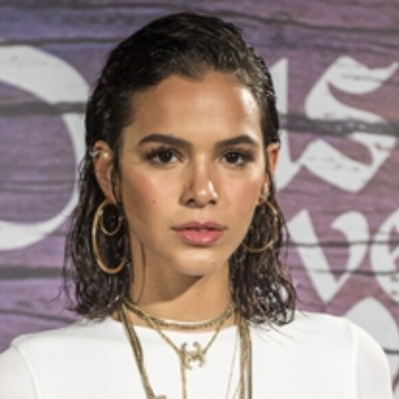 Bruna Marquezine criticou flagras feitos com Maurício Destri nos bastidores do 'Mais Você': 'Isso não se faz. O convidado tem que ser avisado e ter o direito de preservar o que quiser da sua vida pessoal'
