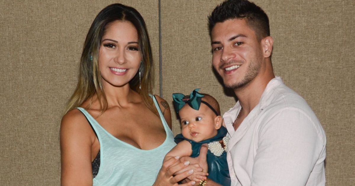 Mayra Cardi E Arthur Aguiar Sao Pais De Sophia De 1 Ano Purepeople