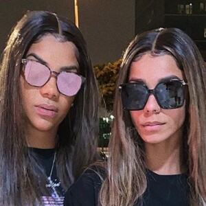 Ludmilla e Brunna Gonçalves não comentaram sobre a cirurgia da artista em suas redes sociais