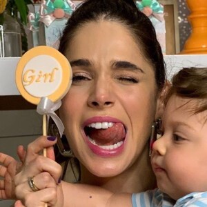 Sabrina Petraglia anunciou que está esperando uma menina