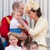 Príncipe George protagonizou novas fotos na véspera dos 7 anos e sorriso do menino rouba cena