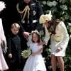 Príncipe George sempre apareceu expressivo em fotos com a família