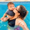 Marília Mendonça valoriza os momentos de lazer com o filho, Léo, de 7 meses