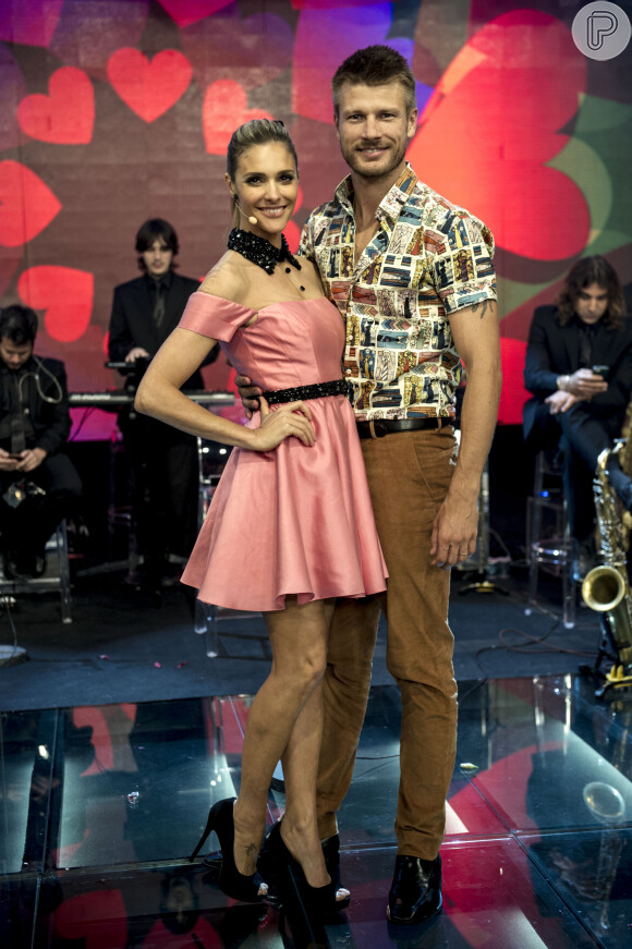 Fernanda Lima relembra bastidores de programa com Rodrigo Hilbert