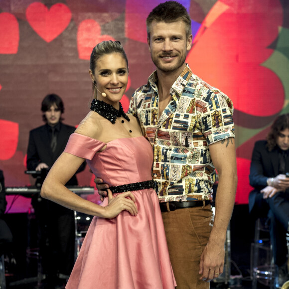 Fernanda Lima relembra bastidores de programa com Rodrigo Hilbert