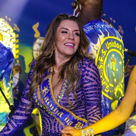 Simony vai comandar a bateria da Unidos do Peruche no carnaval 2021. Folia não tem data para ocorrer em São Paulo