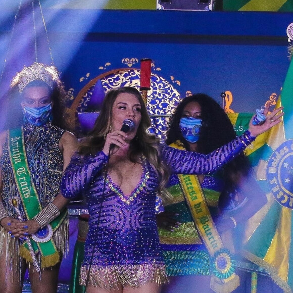 Simony vai puxar a bateria da Unidos do Peruche em 2021 no carnaval