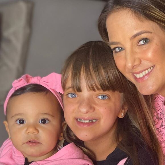 Ticiane Pinheiro é mãe de Rafaella Justus, do casamento com Roberto Justus, e Manuella, da união com Cesar Tralli