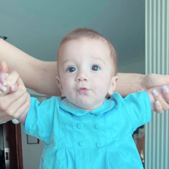 Filho de Alok ganha elogio de Romana Novais