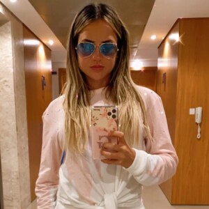 Gabi Martins comemorou cura com jantar em família