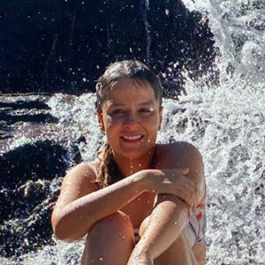 Maiara posa de biquíni em cachoeira e ganha elogio de famosas. Veja foto postada nesta sexta-feira, dia 28 de agosto de 2020