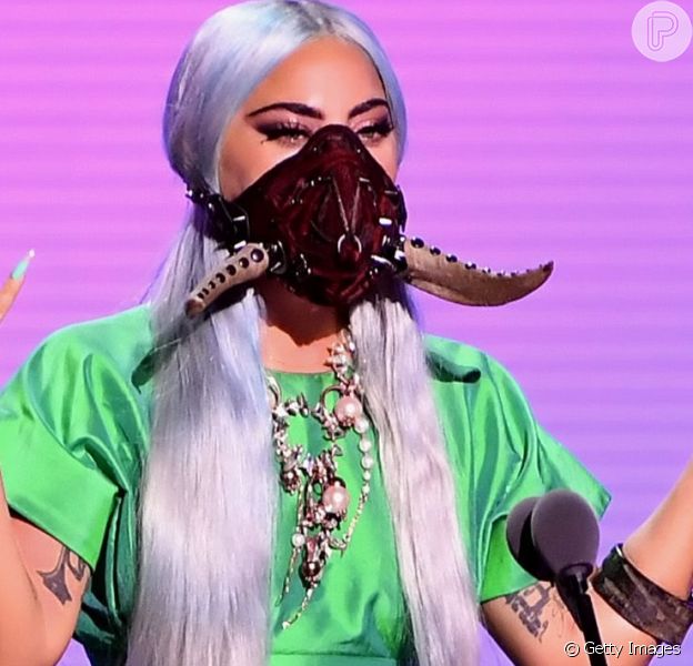 Veja os looks das famosas no MTV Video Music Awards!