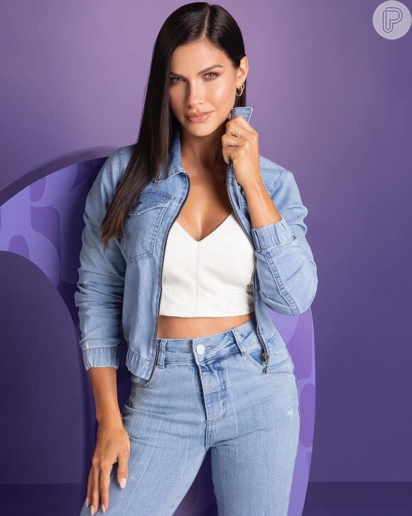 Jeans de Andressa Suita: a modelo combinou jaqueta e calça no tecido