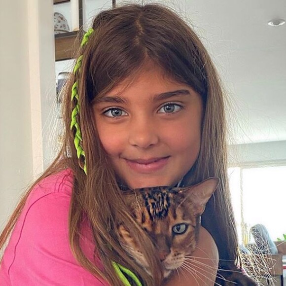 Grazi Massafera posta foto da filha e beleza de Sofia agita famosos: 'Princesa'