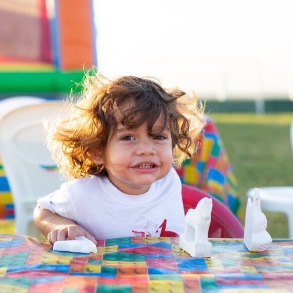 Filho de Wesley Safadão, Dom completa 2 anos e ganha festa dos pais