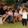 Wesley Safadão reúne os três filhos para o aniversário de 2 anos do caçula