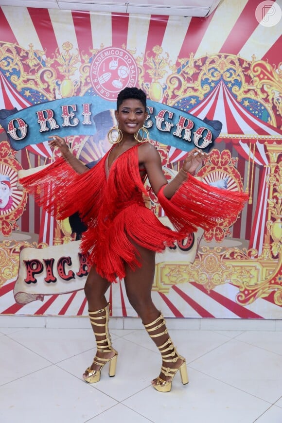 Erika Januza estreou como musa do Salgueiro no Carnaval 2020