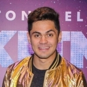 Lucas Veloso vai ser pai pela primeira vez