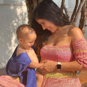 Camilla Camargo escolheu nome Julia para combinar com o filho, Joaquim