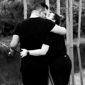 Naiara Azevedo posta fotos com Rafael Cabral e homenageia empresário