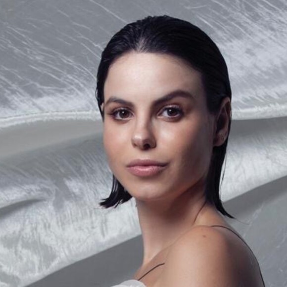 Na reta final da gravidez, Sthefany Brito chamou atenção para rosto do filho em ultrassom