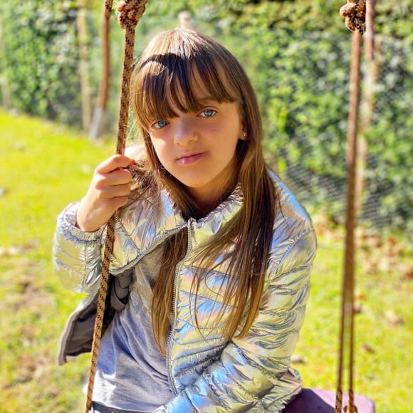 Filha de Roberto Justus e Ticiane Pinheiro, Rafa Justus se divertiu com a nova mulher do pai, Ana Paula Siebert em vídeos