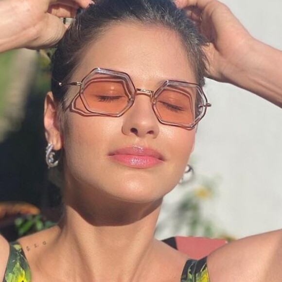 Fotos de Andressa Suita e mais famosas após cirurgia de prótese de silicone nos seios