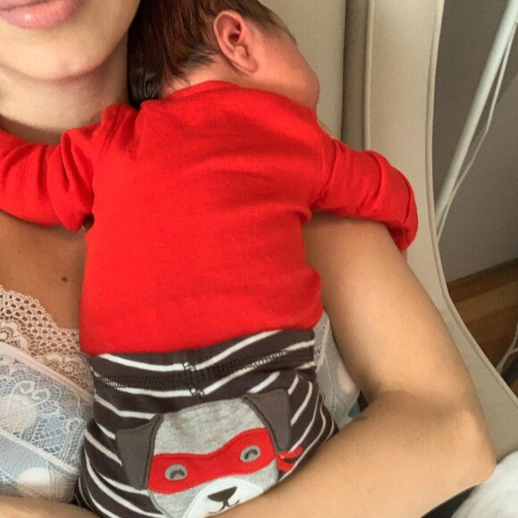 Sthefany Brito relembra primeiros dias do filho, Antônio Enrico: 'Não foi fácil, nem um pouco'