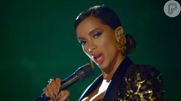 Anitta agitou cenário musical ao lançar single com participações de Cardi B e Myke Towers
