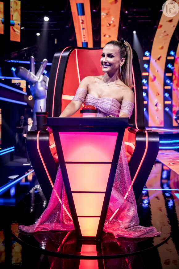 Claudia Leitte se mostrou ansiosa para o início das gravações do 'The Voice Brasil +'