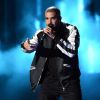 Drake vê hora de mudanças após polêmica: 'Talvez não tenha mais importância para os artistas de agora e os que virão depois. É como seu parente que você espera que mude, mas eles não conseguem mudar os hábitos'