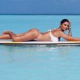  Moda praia de Juliana Paes: atriz esbanja beleza ao posar de biquíni 