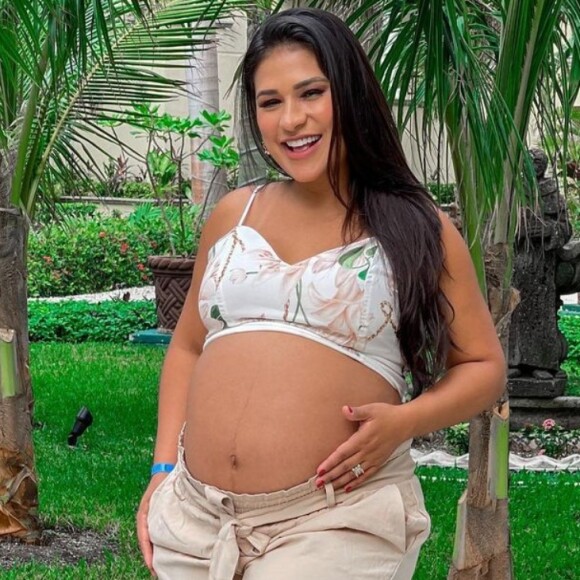Irmã de Simaria, Simone espera a chegada de Zaya
