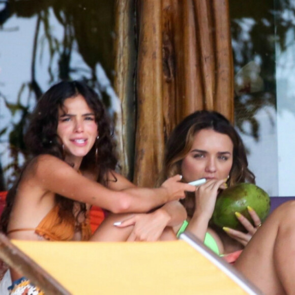 Rafa Kalimann afastou rumor de mal-estar com Bruna Marquezine: 'Maldade e perseguições'