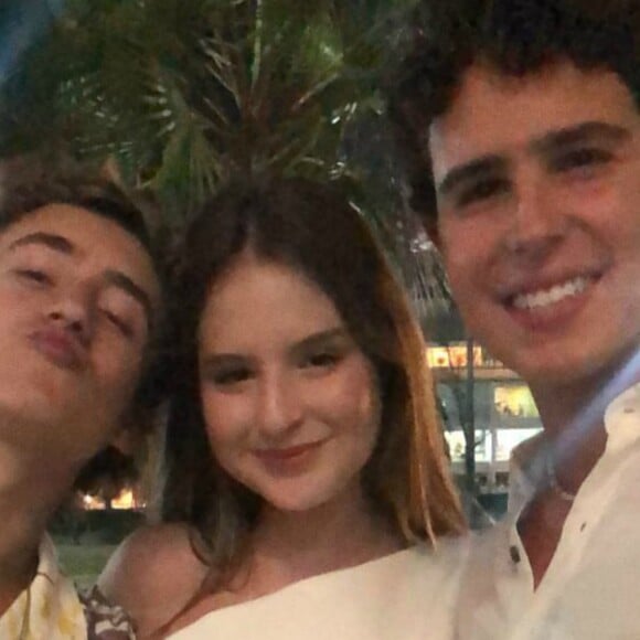 Sophia Valverde, Enzo Krieger e Igor Jansen celebraram juntos a chegada de 2021 no Ceará