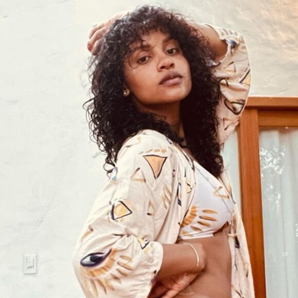 Ex-BBB Gleici Damasceno conta que já teve vergonha de postar fotos de biquíni