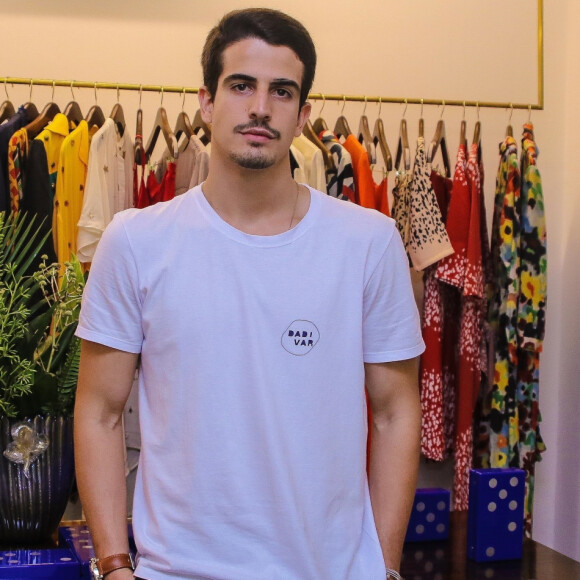 Bruna Marquezine e Enzo Celulari teriam se encontrado pela 1ª vez