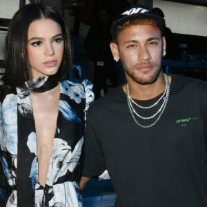 Bruna Marquezine não assumiu outro relacionamento desde que terminou com Neymar
