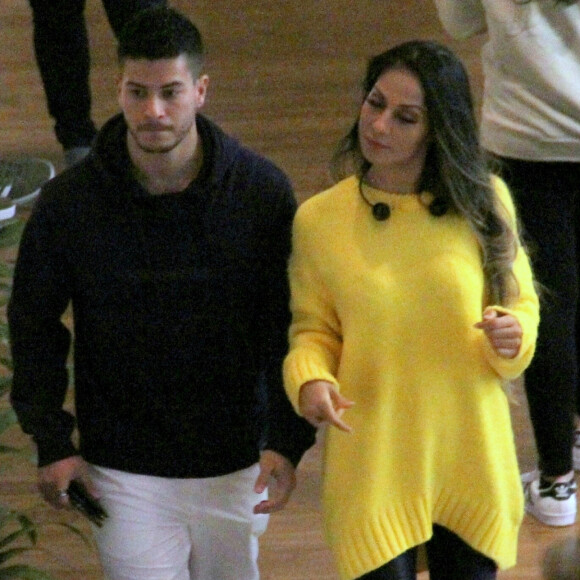 Mayra Cardi e Arthur Aguiar se separaram em meio a acusação de traições e abuso por parte do ator; A lifecoach acredita na mudança do ex-marido