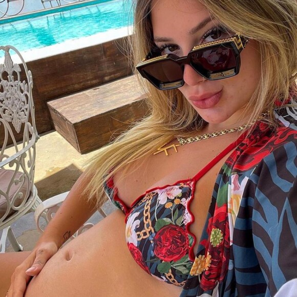 Virgínia Fonseca exibe barriga de gravidez em foto